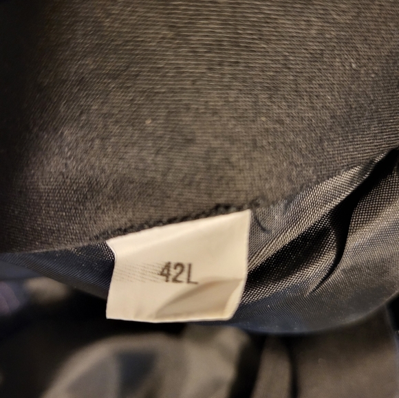 3 piece suit - Picture 10 of 16